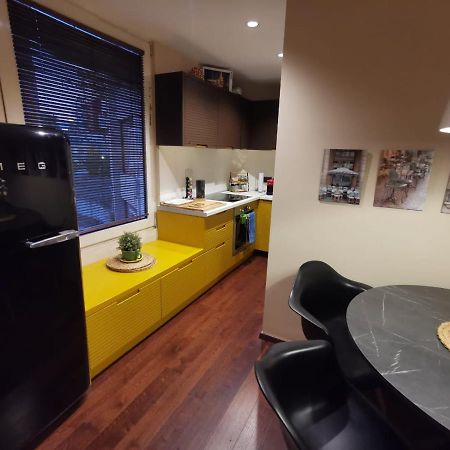 The Cozy Flat Apartment Tirana Bagian luar foto