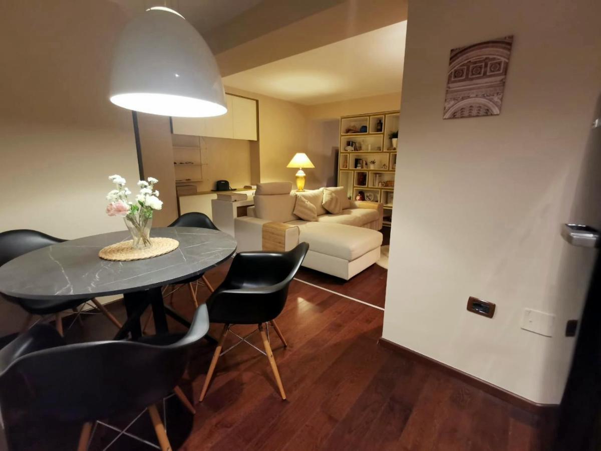 The Cozy Flat Apartment Tirana Bagian luar foto