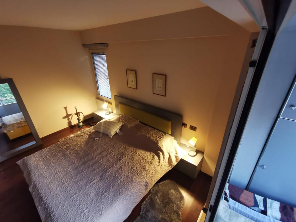 The Cozy Flat Apartment Tirana Bagian luar foto